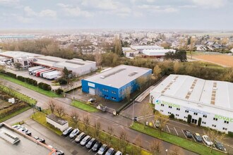 20 Rue Augustin Fresnel, Coignières, YVE - AERIAL  map view