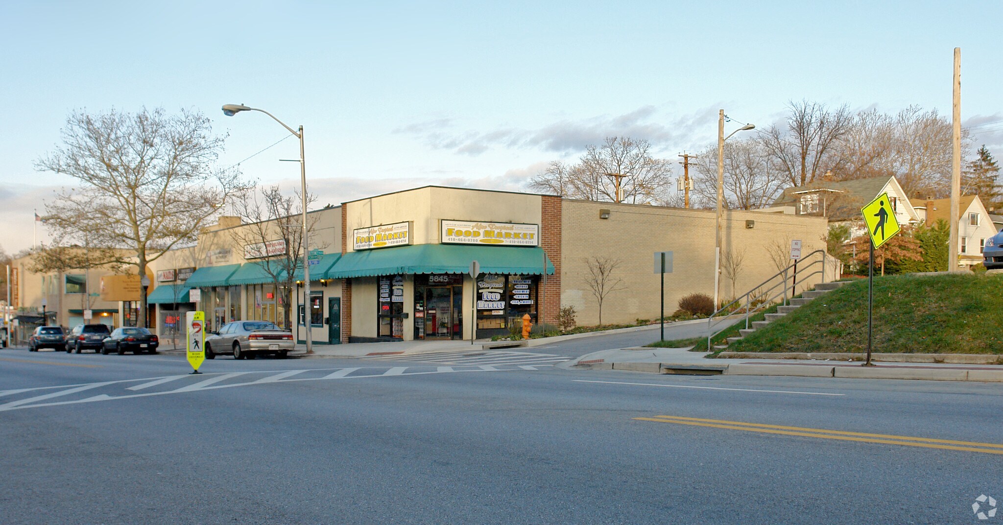 5845-5857 York Rd, Baltimore, MD à louer Photo principale- Image 1 de 4