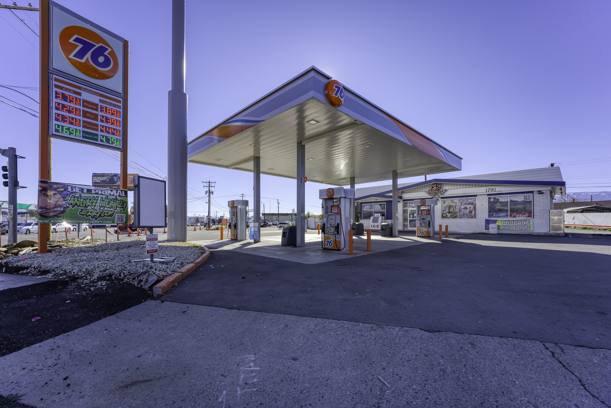 1790 Mill St, Reno, NV for sale Primary Photo- Image 1 of 16
