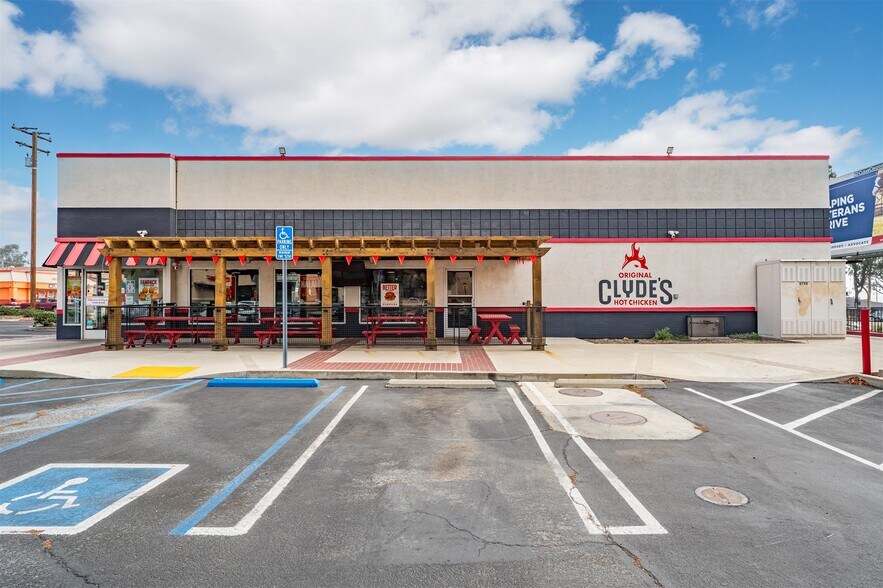 8790 Central Ave, Montclair, CA à vendre - Photo du bâtiment - Image 2 de 41