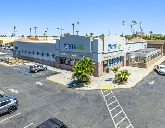 More details for 1101 Fresno St, Fresno, CA - Retail for Sale