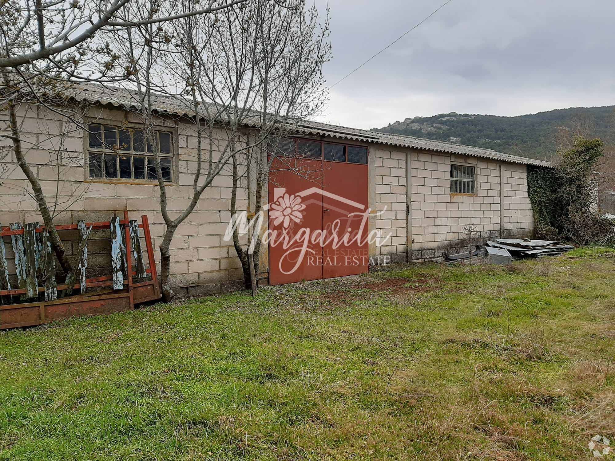 Industriel dans Bustarviejo, Madrid à vendre Photo du bâtiment- Image 1 de 24