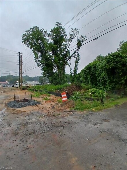 1409 Winston Rd, Lexington, NC à vendre - Photo du bâtiment - Image 3 de 7