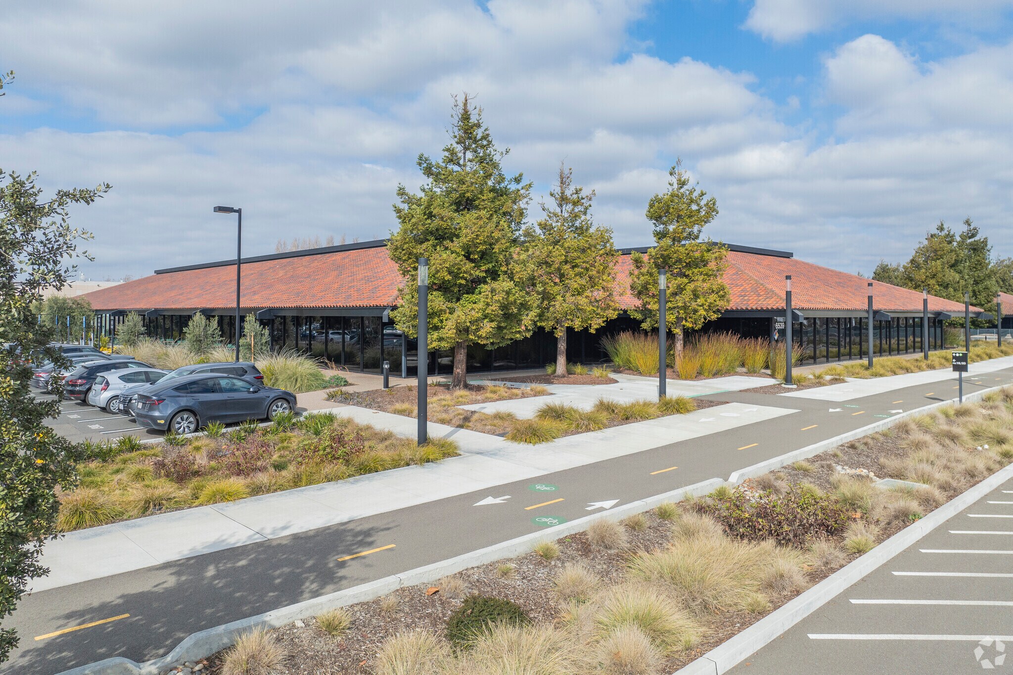 6539 Dumbarton Cir, Fremont, CA for lease Primary Photo- Image 1 of 8