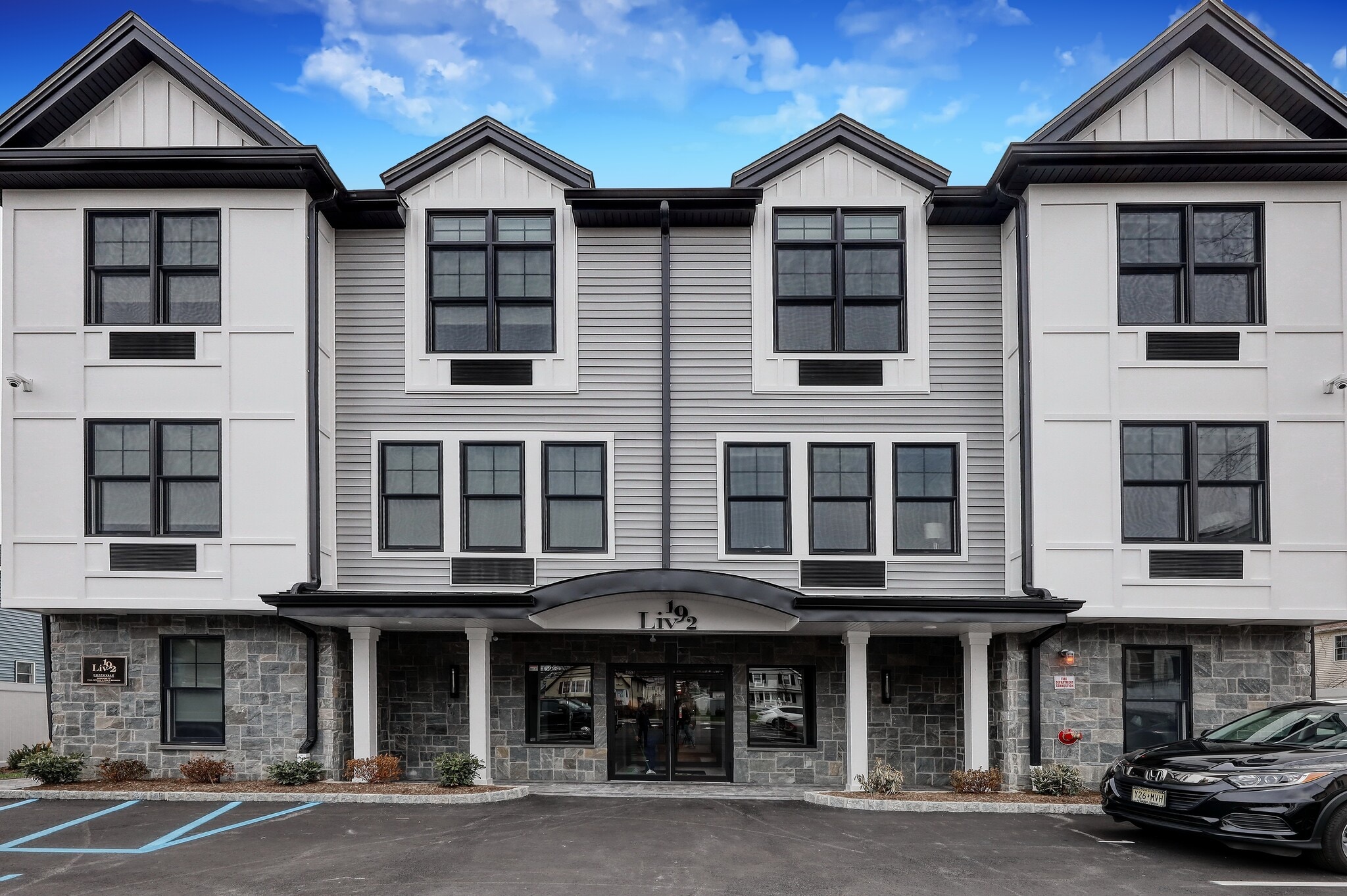 192 Livingston St, Northvale, NJ for lease Primary Photo- Image 1 of 5