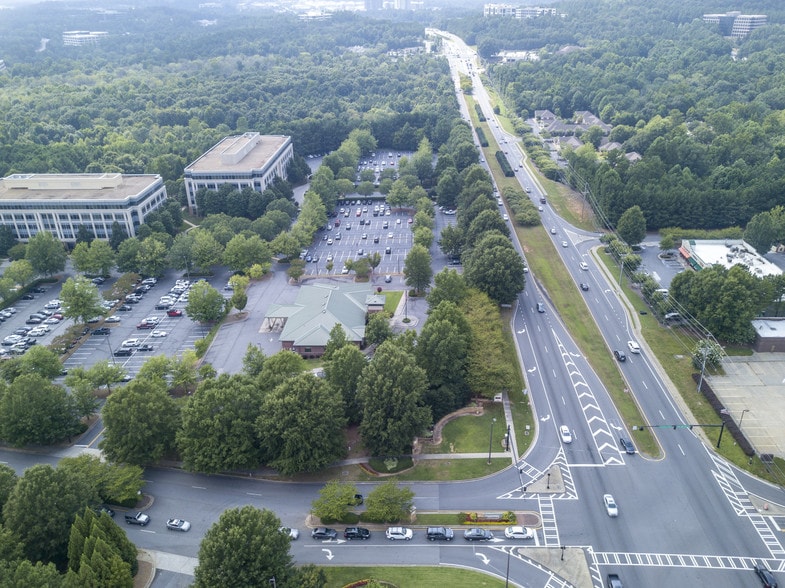 3665 Old Milton Pky, Alpharetta, GA for lease - Building Photo - Image 1 of 5