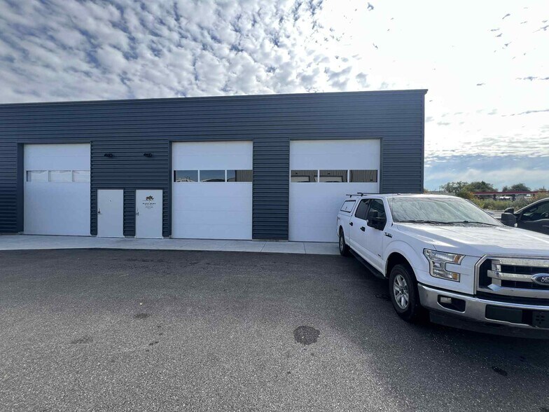 640 N 2075 W, Marriott Slaterville, UT à louer - Photo du bâtiment - Image 1 de 7