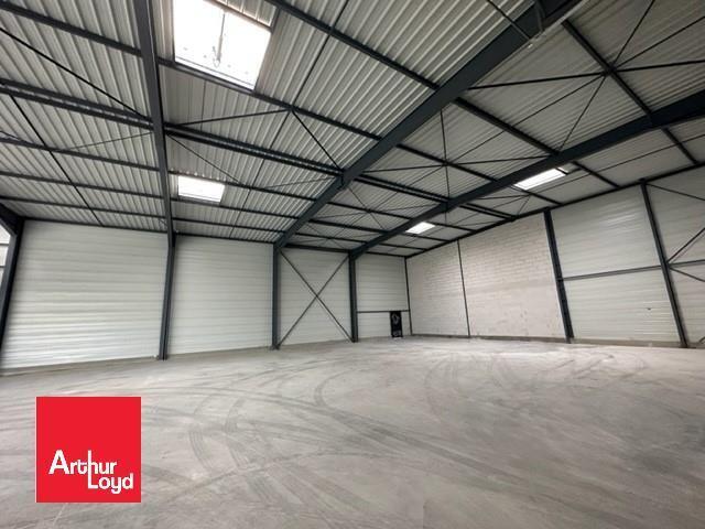 Flex in Mainvilliers for lease Interior Photo- Image 1 of 4