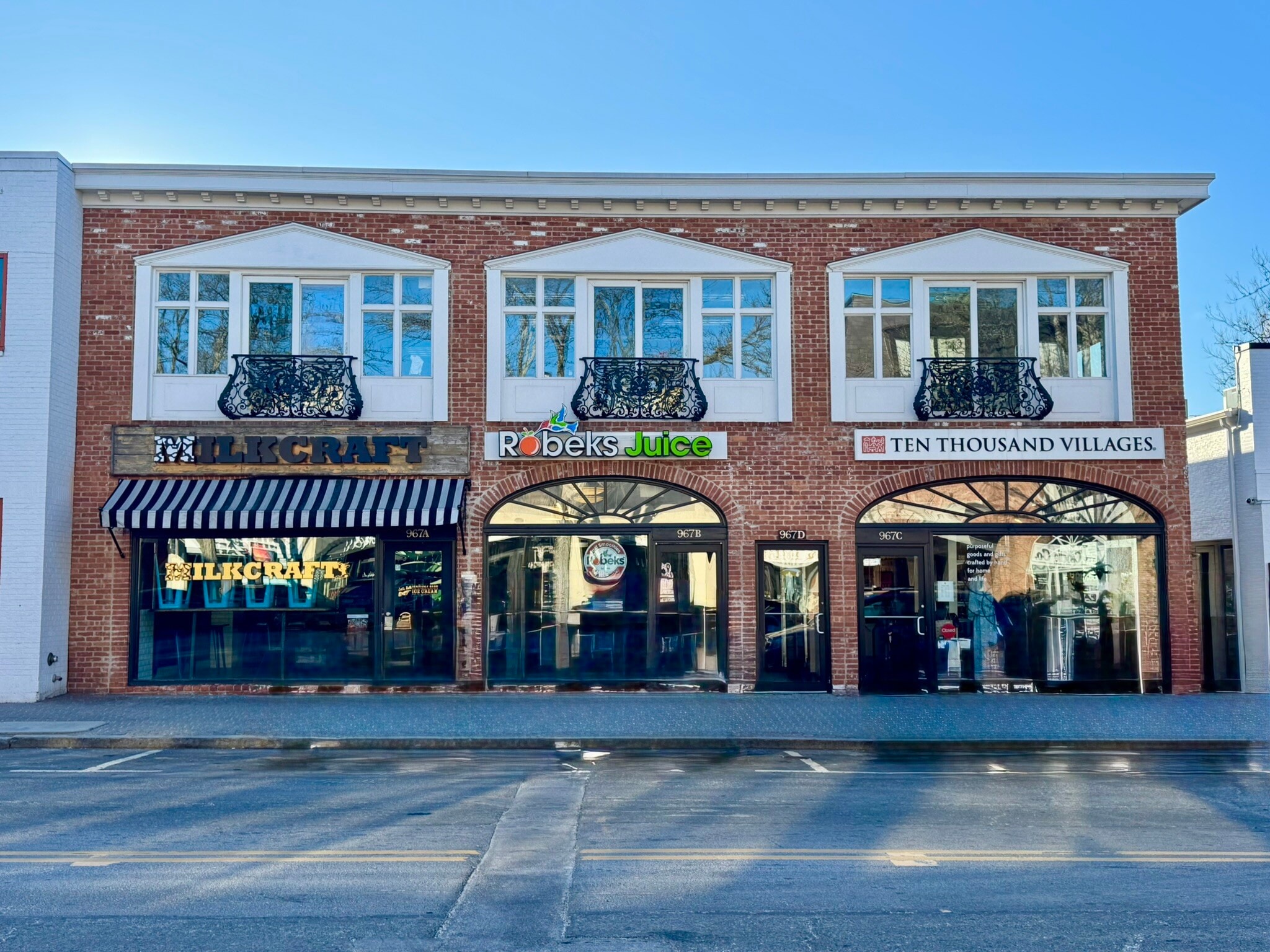 967 Farmington Ave, West Hartford, CT for lease Building Photo- Image 1 of 4