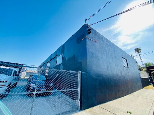 More details for 5420 W 83rd St, Los Angeles, CA - Industrial for Lease
