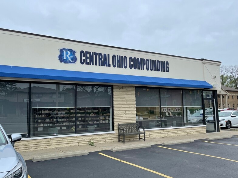 5625 N High St, Worthington, OH for lease - Building Photo - Image 2 of 10