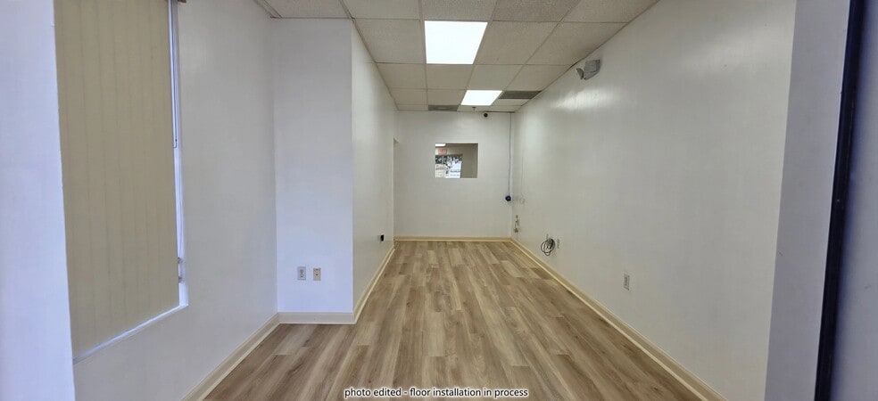 7810 Kingspointe Pky, Orlando, FL for lease - Building Photo - Image 2 of 51