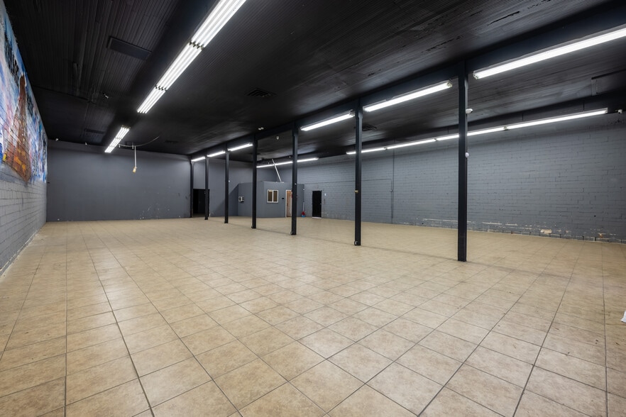 460 S K St, Tulare, CA for sale - Building Photo - Image 2 of 26