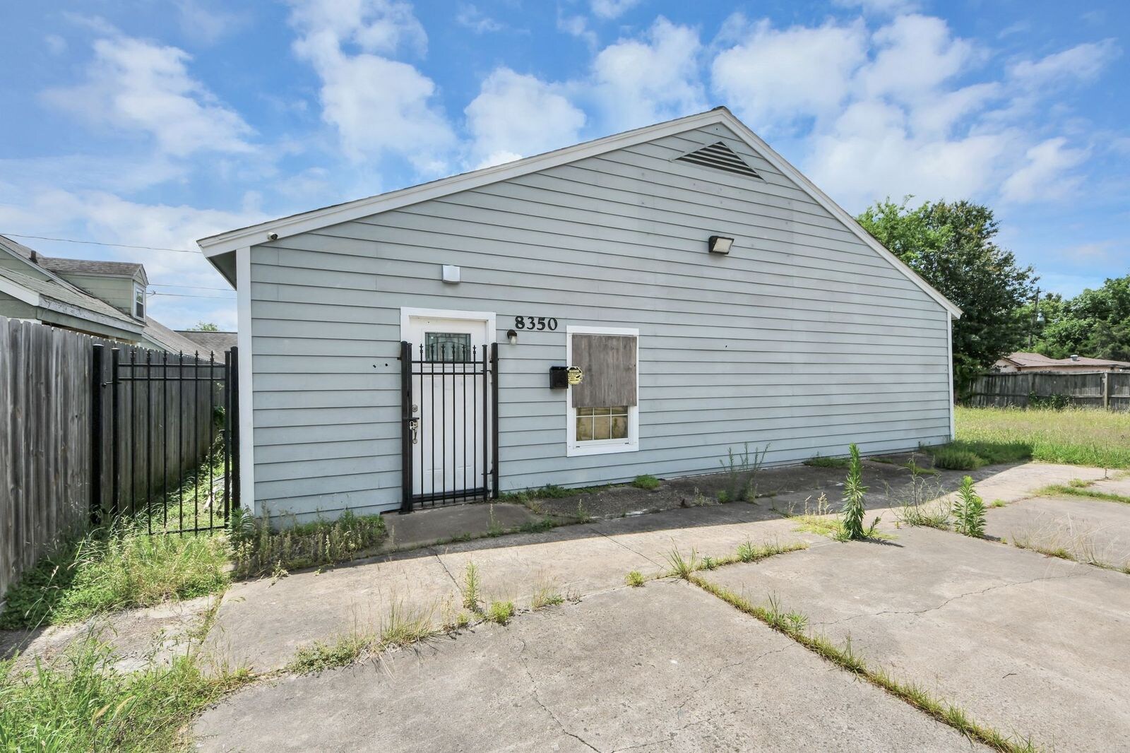 8346 Howard Dr, Houston, TX à vendre Photo principale- Image 1 de 34