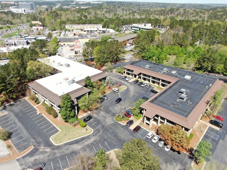 200 Cahaba Park Cir, Birmingham, AL à louer - Aérien - Image 2 de 13