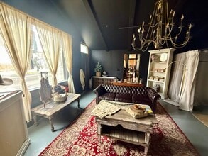 122 E Center St, Le Roy, IL à louer Photo intérieure- Image 2 de 14