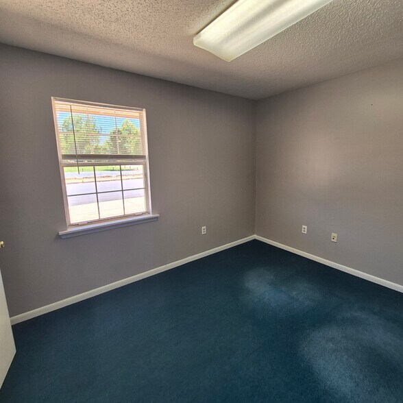 21 Hines St, Monroeville, AL à vendre - Photo intérieure - Image 3 de 15