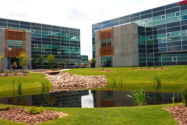 1259 91st St SW, Edmonton, AB à vendre - Photo du bâtiment - Image 1 de 1