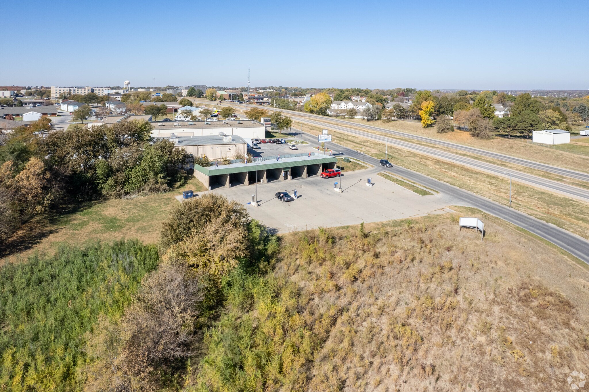 713 Olson Dr, Papillion, NE for sale Building Photo- Image 1 of 3