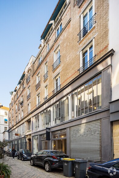 50 Rue Du Faubourg Saint-Antoine, Paris à louer - Photo du bâtiment - Image 2 de 6