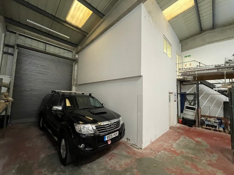 Christen Way, Maidstone for sale - Building Photo - Image 3 of 4