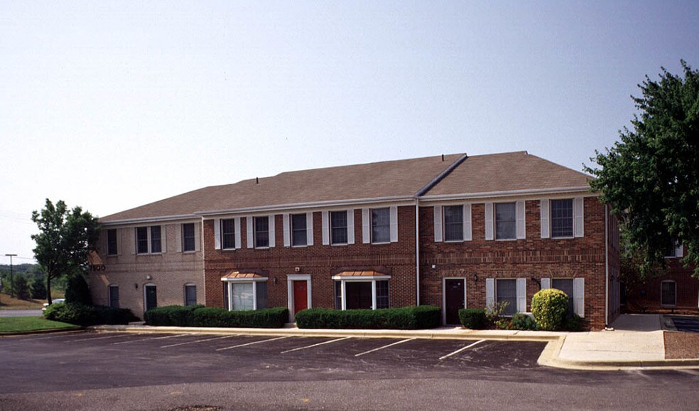 7500 Hanover Pky, Greenbelt, MD à louer - Photo du bâtiment - Image 2 de 54