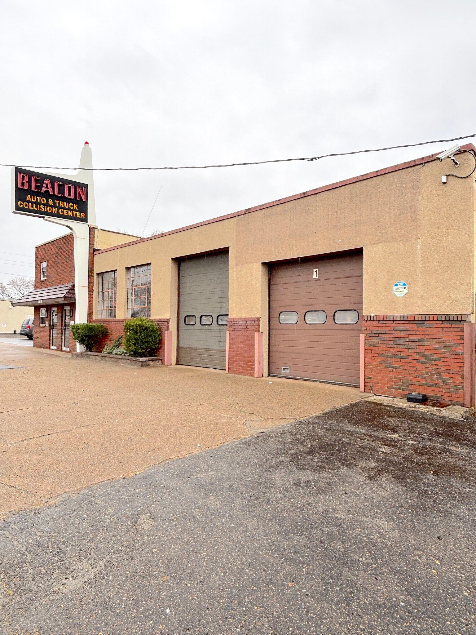 6712 S Crescent Blvd, Pennsauken, NJ à vendre Photo du bâtiment- Image 1 de 40