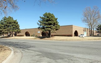 Plus de détails pour 1000 Cornell Pky, Oklahoma City, OK - Industriel à louer
