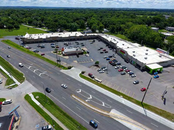300-352 S 291 Hwy, Liberty, MO à vendre - Photo du bâtiment - Image 2 de 18
