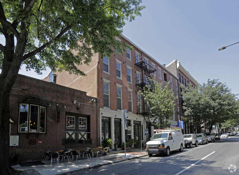 212 Race St, Philadelphia, PA for lease - Primary Photo - Image 1 of 5