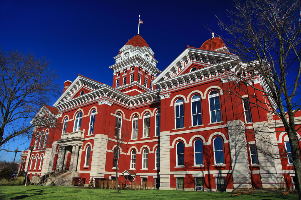 1 Courthouse Sq, Crown Point, IN à vendre Autre- Image 1 de 1