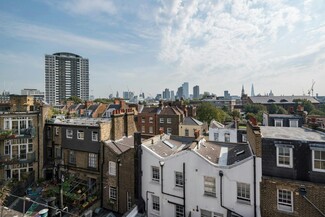 Plus de détails pour 72-82 Rosebery Ave, London - Bureau à louer