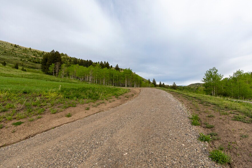 3 Trail Creek Rd, Bozeman, MT for sale - Building Photo - Image 2 of 58