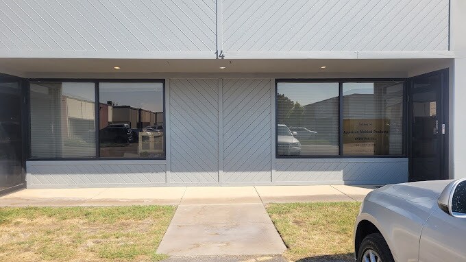 900 N 400 W, North Salt Lake, UT à vendre - Photo du bâtiment - Image 3 de 10