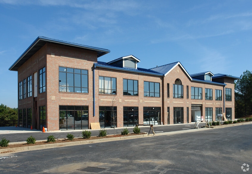 4353 Tilly Mill Rd, Atlanta, GA for lease - Building Photo - Image 2 of 12