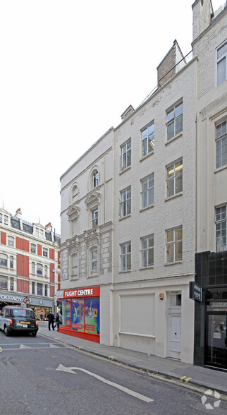 159 Oxford St, London à louer - Photo du bâtiment - Image 3 de 4