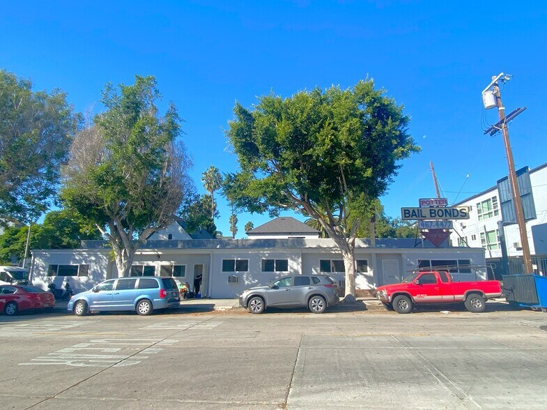 1339-1345 Wilcox Ave, Los Angeles, CA à louer - Photo du bâtiment - Image 3 de 3