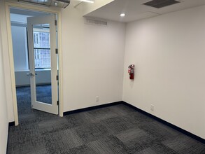 1776 Broadway, New York, NY à louer Photo intérieure- Image 2 de 3