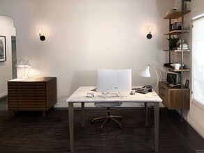 6525 W Sunset Blvd, Los Angeles, CA for lease Interior Photo- Image 2 of 4