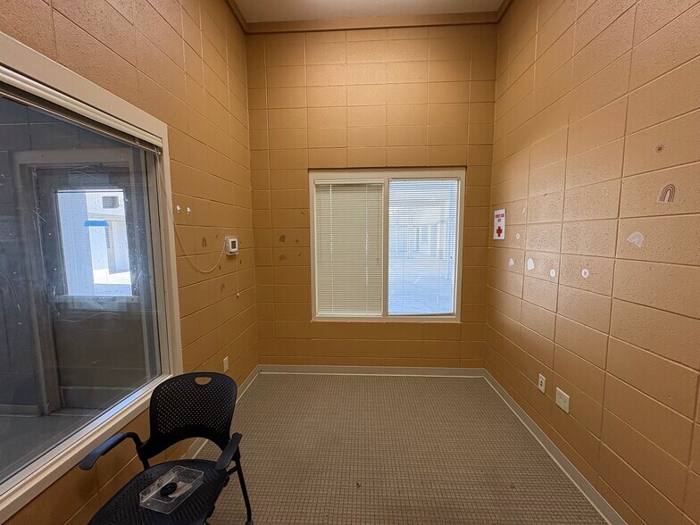 841 Dunklin Bridge Rd, Fountain Inn, SC à vendre - Photo du bâtiment - Image 2 de 17