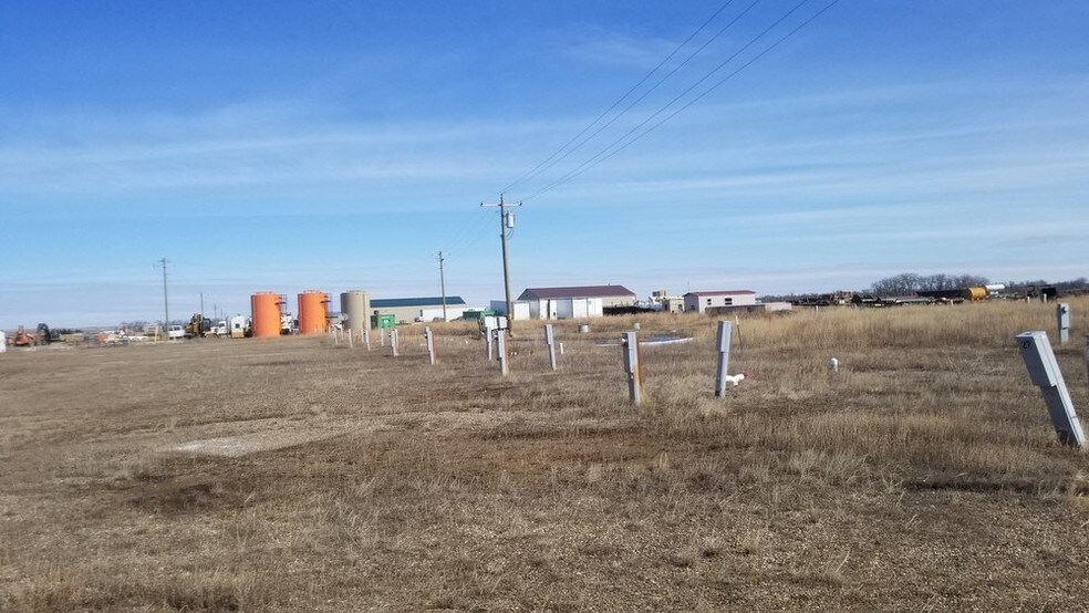 16075 36th St NW, Fairview, ND à vendre - Photo du bâtiment - Image 2 de 18