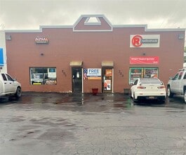 731-733 W Michigan Ave, Saline, MI à vendre Photo intérieure- Image 1 de 1