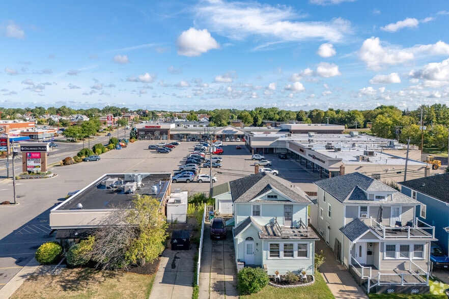 2611 Delaware Ave, Buffalo, NY for sale - Building Photo - Image 3 of 5