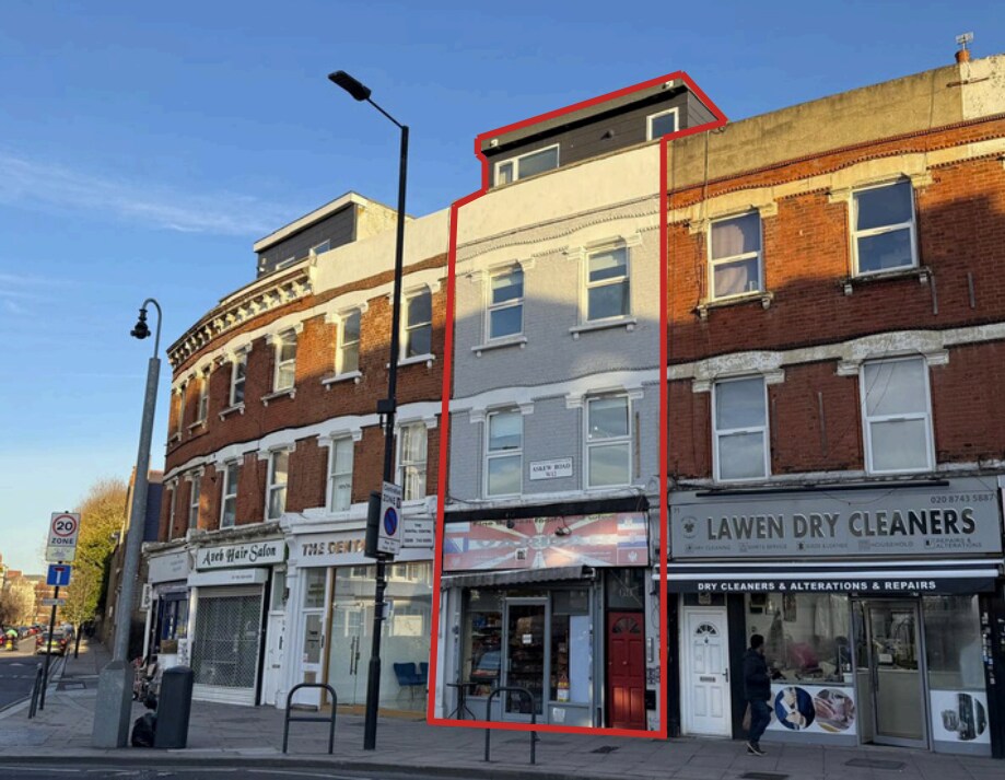 69 Askew Rd, Londres à vendre Photo principale- Image 1 de 6