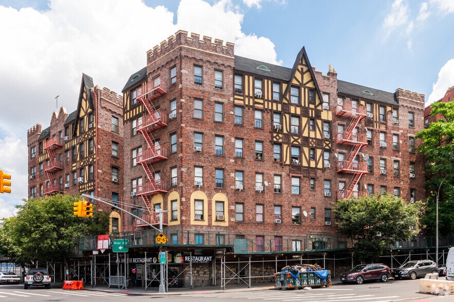 109 E 153rd St, Bronx, NY à louer - Photo principale - Image 1 de 8