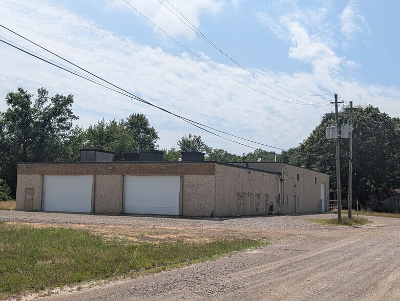 5013 Benefit Ave, Ashtabula, OH à vendre - Photo principale - Image 1 de 5