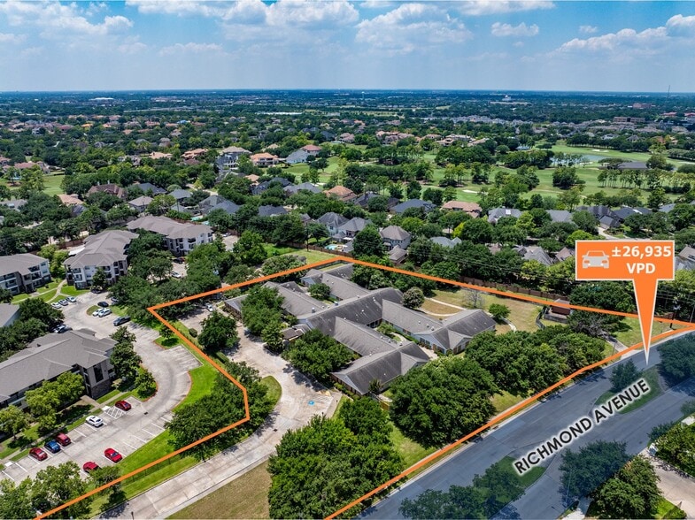 11395 Richmond Ave, Houston, TX for lease - Building Photo - Image 2 of 13