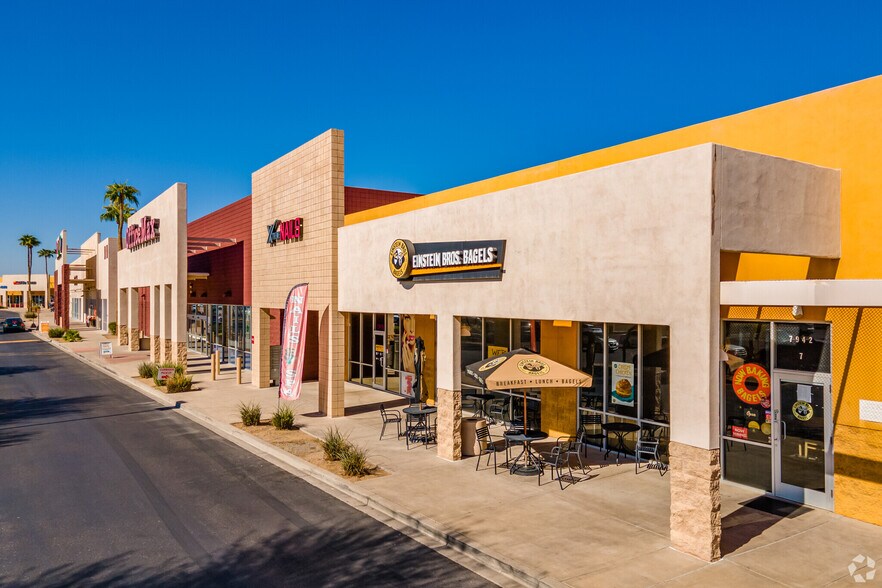 7942-8290 W Bell Rd, Glendale, AZ à louer - Photo du bâtiment - Image 3 de 18