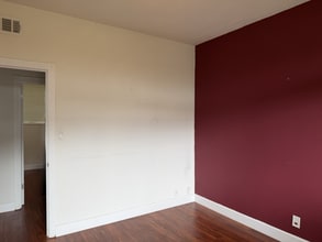 1601 McHenry Village Way, Modesto, CA for lease Interior Photo- Image 2 of 7
