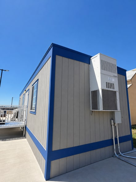 3505 E Eight Mile Rd, Lodi, CA for lease - Building Photo - Image 1 of 6